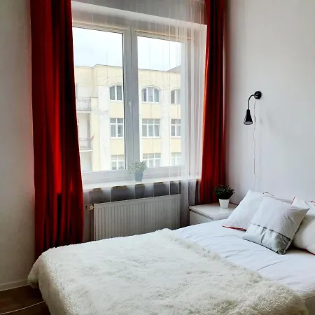 Pokoje Na Swietojanskiej Апартаменты Гдыня